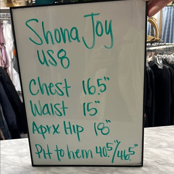 Shona Joy Cream Lace Handkerchief Hemline Midi Length Sleeveless Dress Size US8 - Picture 10 of 15